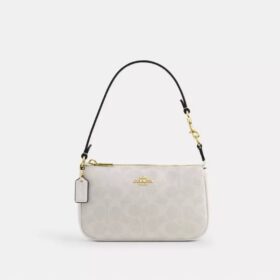 Nolita 19 in Signature Canvas