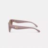 Occhiali da sole cat-eye quadrati con dettagli in C