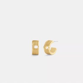 Orecchini a cerchio piccoli con texture e logo