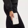 Portafoglio lungo con chiusura a zip perimetrale