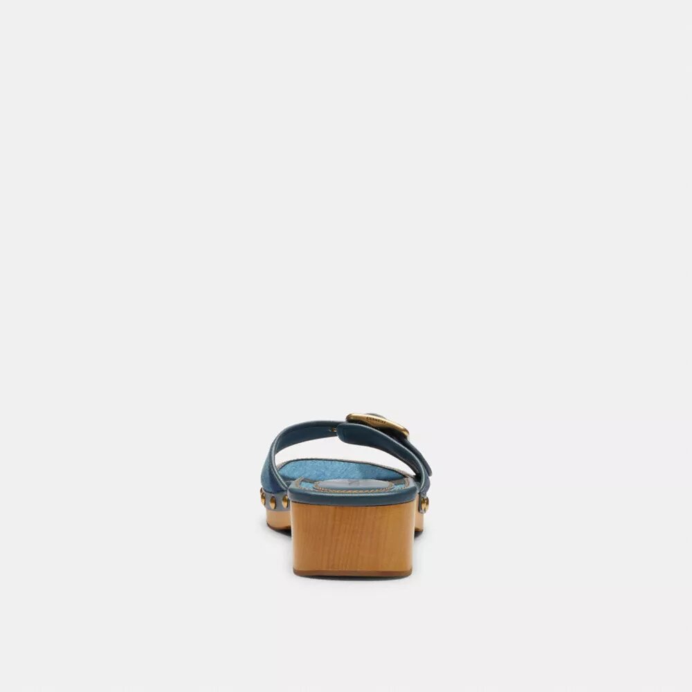 Sandali Margot in legno con caratteristico patchwork in denim
