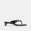 Scarpe con tacco basso con cinturino a fiocco