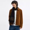 Sciarpa in cashmere con toppa ricamata