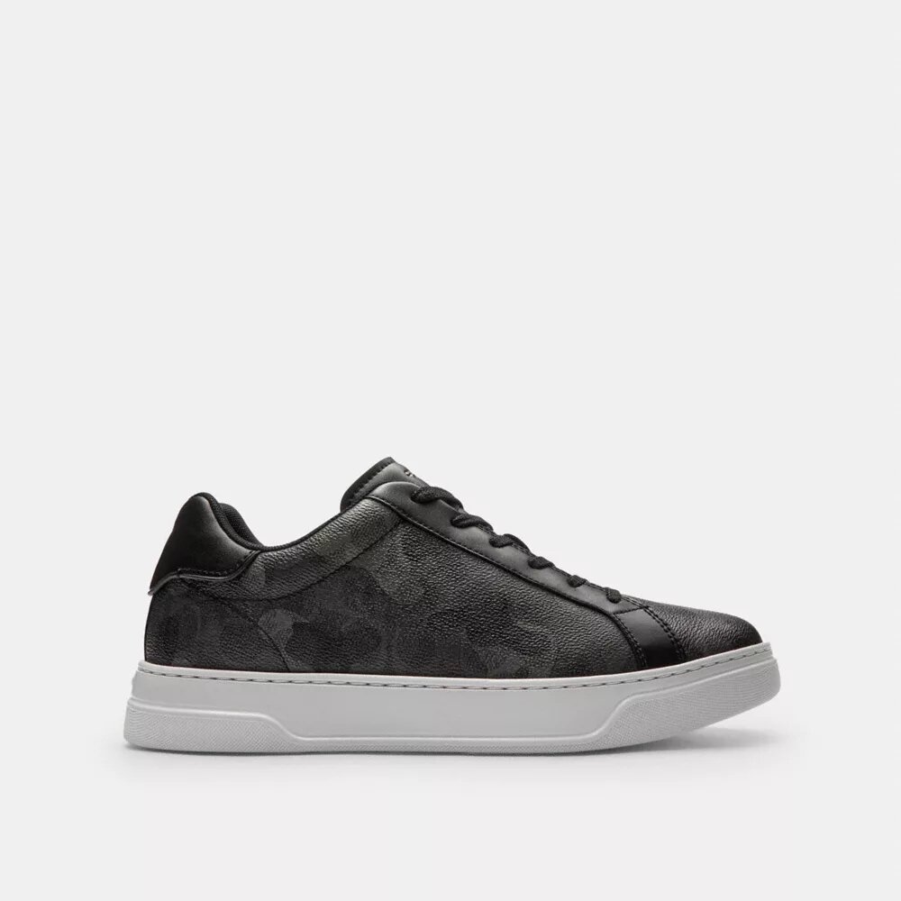 Sneaker alte con la nostra stampa mimetica