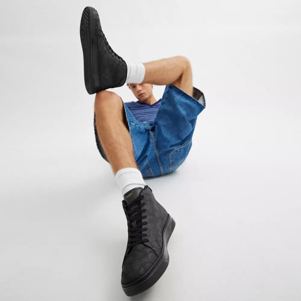 Sneaker alte in Signature Canvas