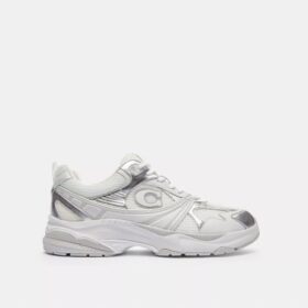 Sneaker in mesh