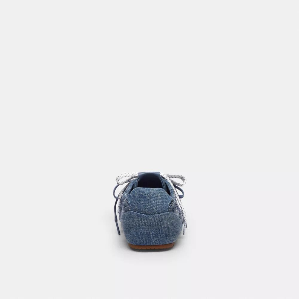 Sneaker morbida in denim esclusivo