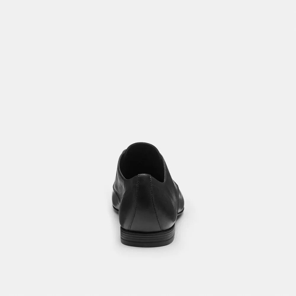 Stringate Derby morbide