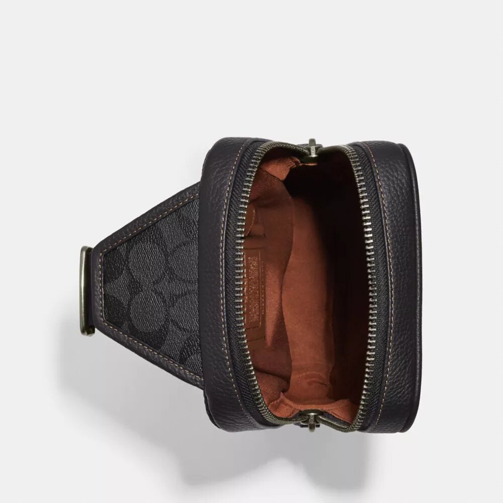 Sullivan Pack in Signature Canvas a blocchi
