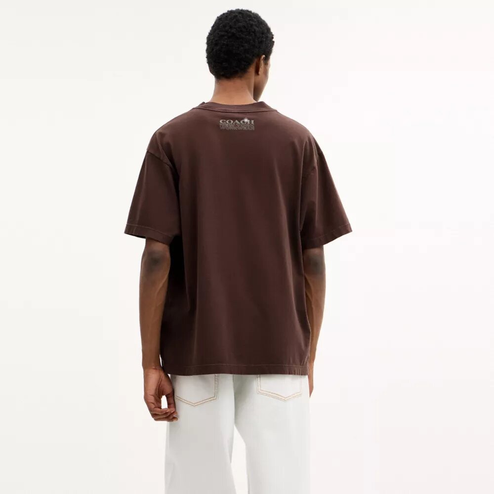 T-shirt dalla vestibilità comoda in cotone biologico