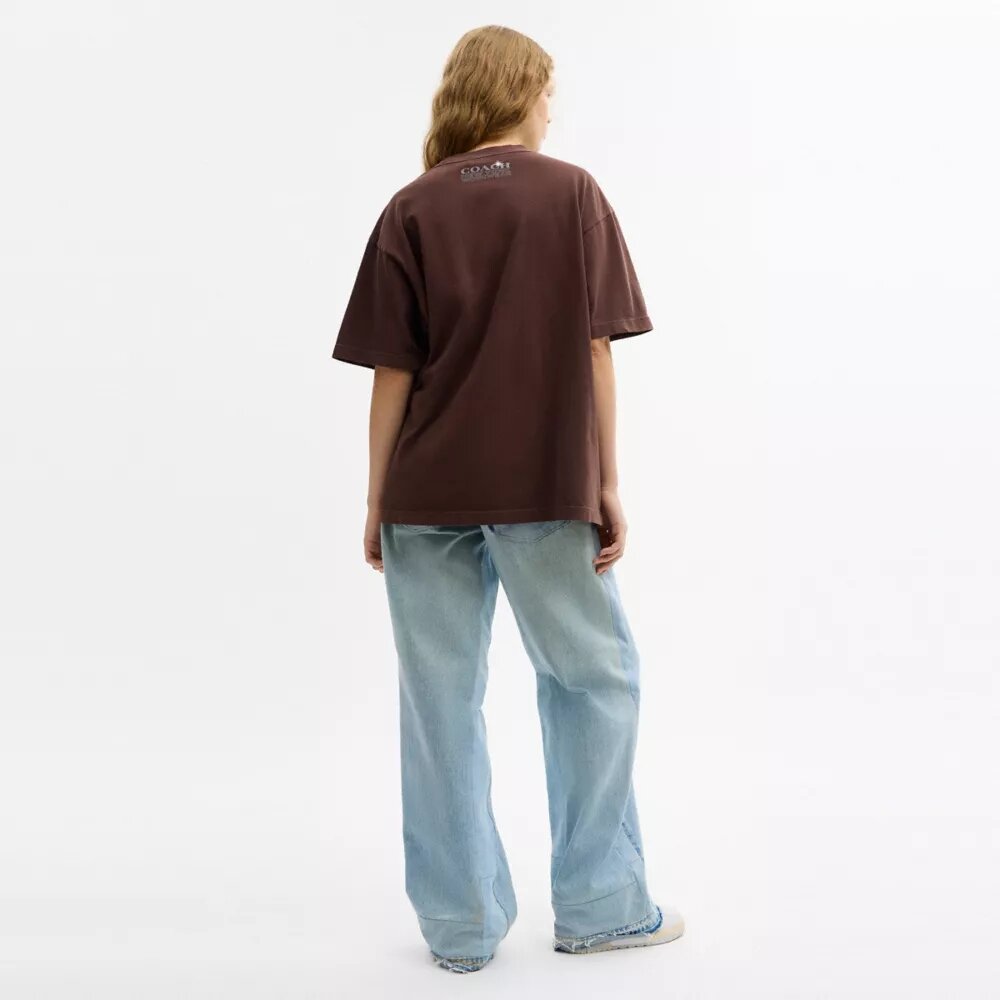 T-shirt dalla vestibilità comoda in cotone biologico