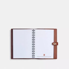 Taccuino in Signature Canvas con motivo “Treno delle feste”