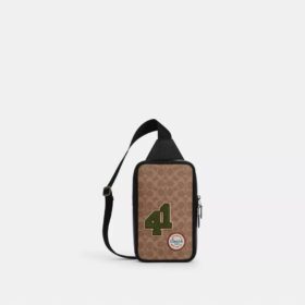Zaino Sullivan in Signature Canvas con toppe
