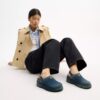 Zoccoli con plateau a C scolpiti in denim dall’effetto vissuto